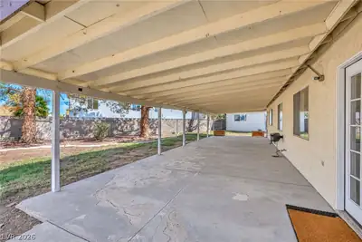 3188 Moonflower Drive, Las Vegas, NV 89146 Patio