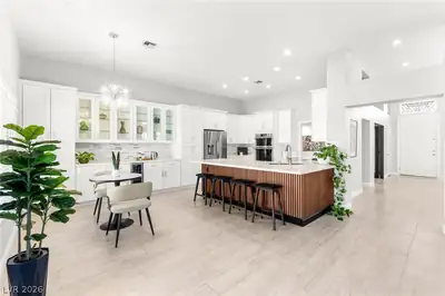 2900 Crown Ridge Drive Las Vegas, NV 89134