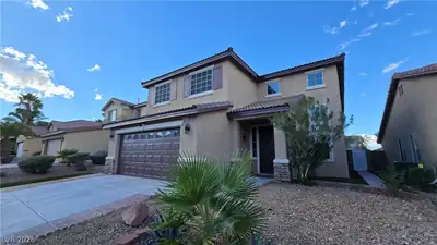 9860 Ridge Hill Avenue, Las Vegas, NV 89147 Front of Structure