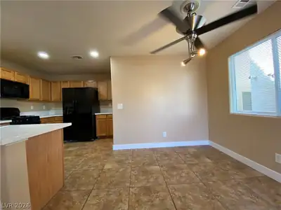 9212 Millikan Avenue, Las Vegas, NV 89148 Dining Area