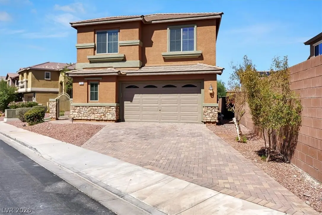 732 RUSTIC DESERT Place, Henderson, NV 89011