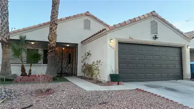 1409 Velvet Leaf Drive, North Las Vegas, NV 89032 Front of Structure