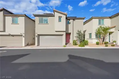 6947 Magenta Moon Street, North Las Vegas