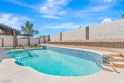 816 Antigua Street, Las Vegas, NV 89145 Pool