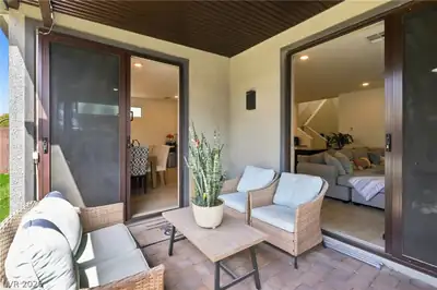 709 Emerson Creek Court, North Las Vegas, NV 89084 Patio