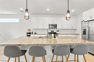 709 Emerson Creek Court, North Las Vegas, NV 89084 Kitchen