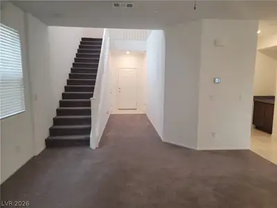 6088 Rose Springs Avenue, Las Vegas, NV 89130 