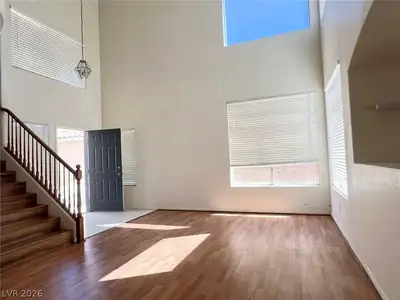 7941 BLUE BROOK Drive, Las Vegas, NV 89147 Entrance Foyer