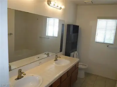 1116 Daytona Lane, Las Vegas, NV 89117 Bathroom