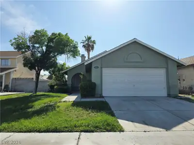 908 Coral Isle Way, Las Vegas, NV 89108 Front of Structure