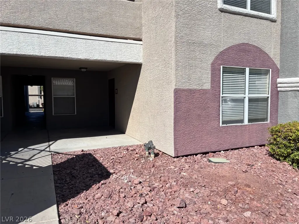 5055 West Hacienda Avenue 1062, Las Vegas, NV 89118