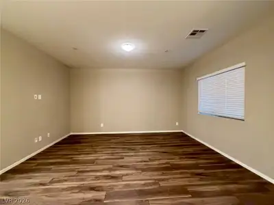 771 ESTATE COUNTRY Avenue, North Las Vegas, NV 89086 