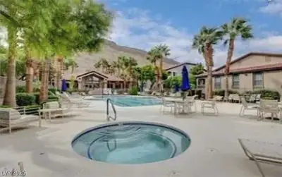 3314 Indian Shadow Street 202, Las Vegas, NV 89129 Pool