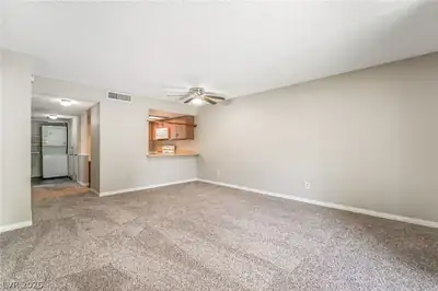 3823 South Maryland Parkway C4, Las Vegas, NV 89119 Living Room