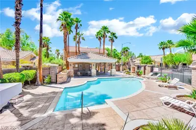 9261 Bearded Iris Avenue, Las Vegas, NV 89148 Pool