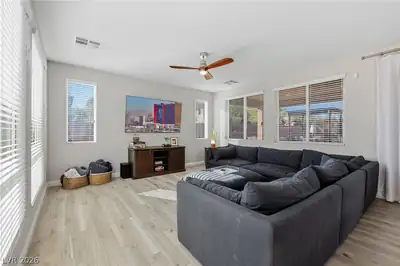 10838 Beecher Park Avenue, Las Vegas, NV 89166 Living Room