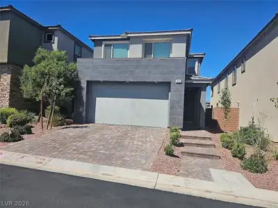 10688 Silver Pond Avenue, Las Vegas