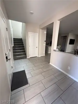10688 Silver Pond Avenue, Las Vegas, NV 89135 Entrance Foyer