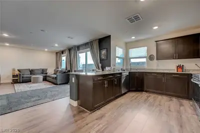 2890 Twilight Green Avenue, North Las Vegas, NV 89086 Kitchen