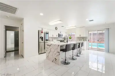 3983 Redwood Street, Las Vegas, NV 89103 Kitchen