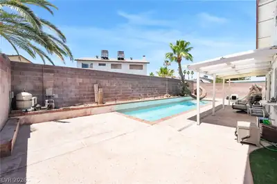 3983 Redwood Street, Las Vegas, NV 89103 Patio