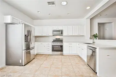 3723 Fading Sun Street, Las Vegas, NV 89135 Kitchen