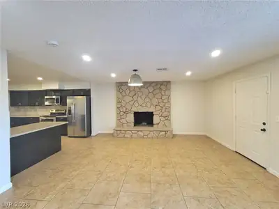 805 East Saint Louis Avenue, Las Vegas, NV 89104 Living Room
