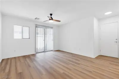 5354 Aurora Beam Avenue, Las Vegas, NV 89122 Living Room