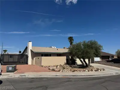 7066 Pinebrook Court, Las Vegas