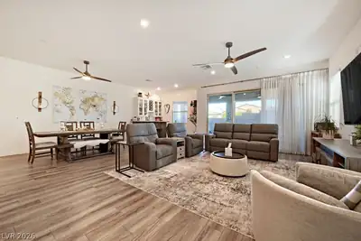 752 Dorsey Falls Street, Henderson, NV 89011 Living Room