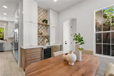 10721 BERINGER Drive, Las Vegas, NV 89144 Kitchen
