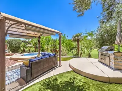 27 Via Paradiso Street, Henderson, NV 89011 Patio
