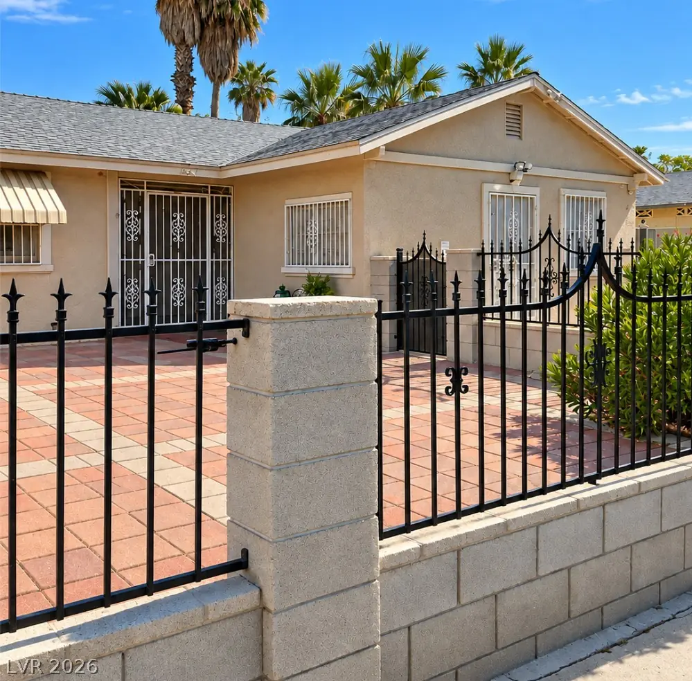 1684 Gateway Avenue, Las Vegas, NV 89104