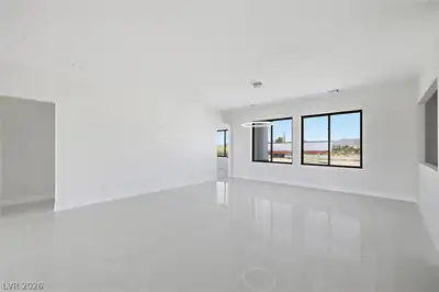 5910 East Kellogg Road, Pahrump, NV 89061 Living Room