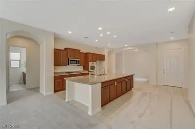 8089 Cape Flattery Avenue, Las Vegas, NV 89147 Kitchen