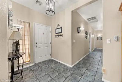211 West Highland Drive, Henderson, NV 89015 