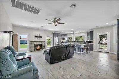 3925 Quadrel Street, Las Vegas, NV 89129 Living Room