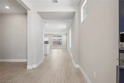 9725 Sangria Sunrise Avenue, Las Vegas, NV 89143 Entrance Foyer