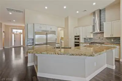 3895 Valles Caldera Court, Las Vegas, NV 89118 Kitchen