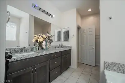 8357 Sonora Del Sol Street, Las Vegas, NV 89113 Primary Bathroom