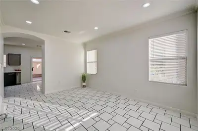 8062 Imperial Treasure Street, Las Vegas, NV 89139 Dining Area