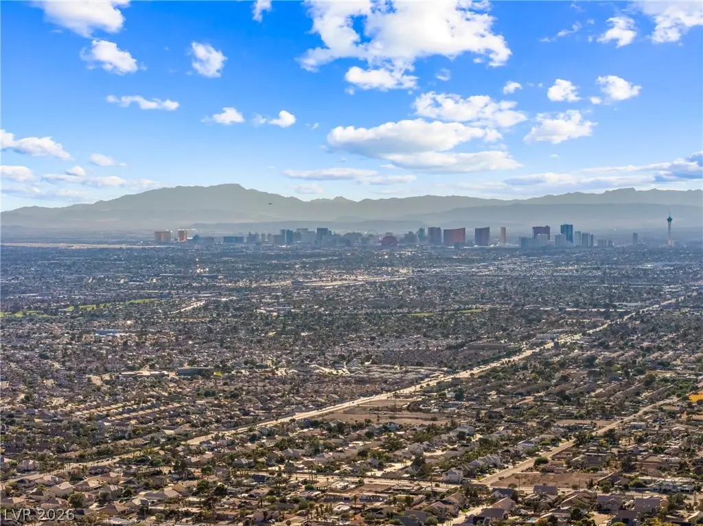 310 Peaceful Street, Las Vegas, NV 89110