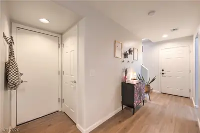 9112 Alluring Avenue, Las Vegas, NV 89149 