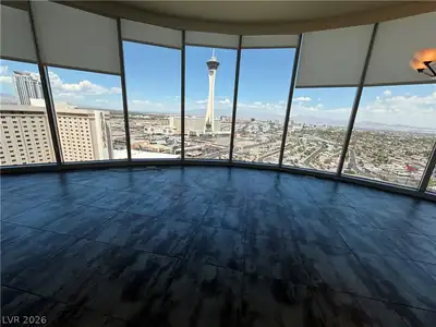 222 Karen Avenue 2608, Las Vegas