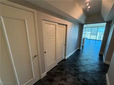 222 Karen Avenue 2608, Las Vegas, NV 89109 Hallway