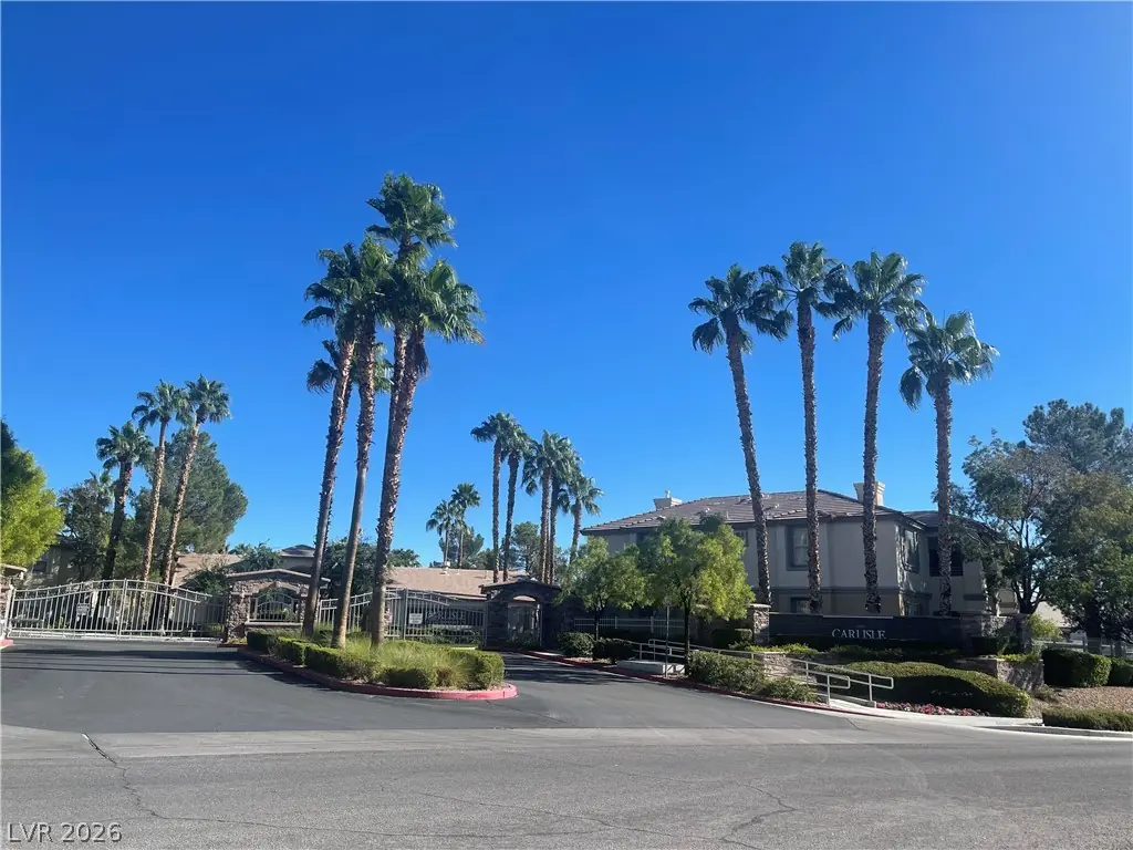 1617 Queen Victoria Street 201, Las Vegas, NV 89144