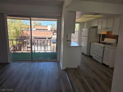 1405 Vegas Valley Drive 368, Las Vegas, NV 89169 Dining Area