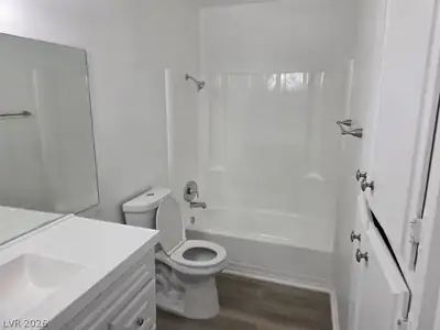 1405 Vegas Valley Drive 368, Las Vegas, NV 89169 Bathroom