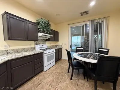 8189 Shellstone Avenue, Las Vegas, NV 89117 Kitchen