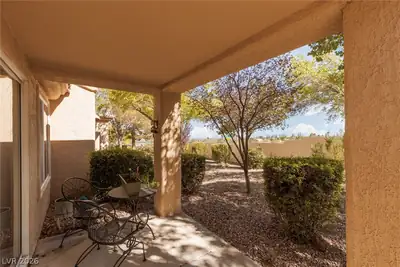 10633 Mission Lakes Avenue, Las Vegas, NV 89134 Patio